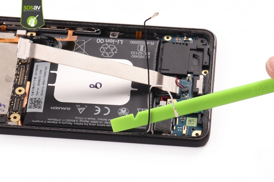 Guide photos remplacement connecteur de charge & vibreur Google Pixel 2 (Etape 16 - image 4)