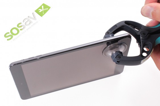 Guide photos remplacement caméra avant  iPad Mini 3 WIFi (Etape 3 - image 4)