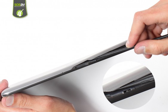 Guide photos remplacement haut-parleur externe droit  (Etape 2 - image 4)