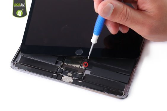 Guide photos remplacement haut-parleur supérieur droit iPad Pro 10,5" (2017) (Etape 4 - image 1)