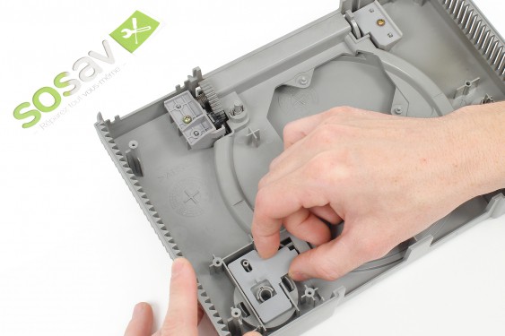 Guide photos remplacement bouton open Playstation (Etape 7 - image 1)
