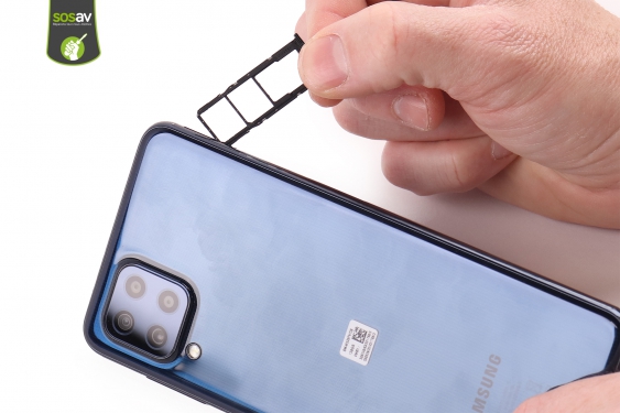 Guide photos remplacement caméra avant Galaxy M32 (Etape 2 - image 3)