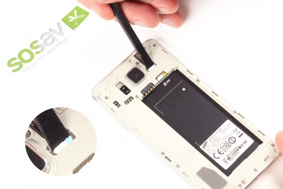 Guide photos remplacement vibreur Samsung Galaxy Alpha (Etape 4 - image 1)