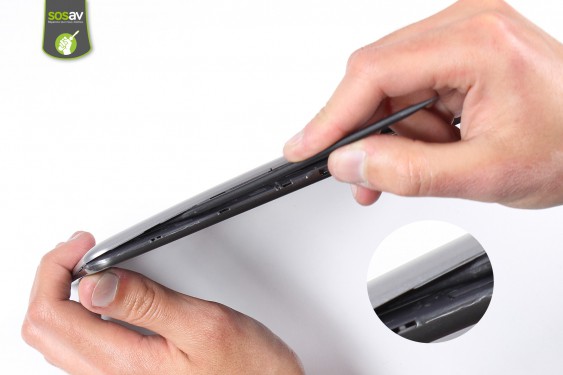 Guide photos remplacement haut-parleur externe droit  (Etape 3 - image 3)