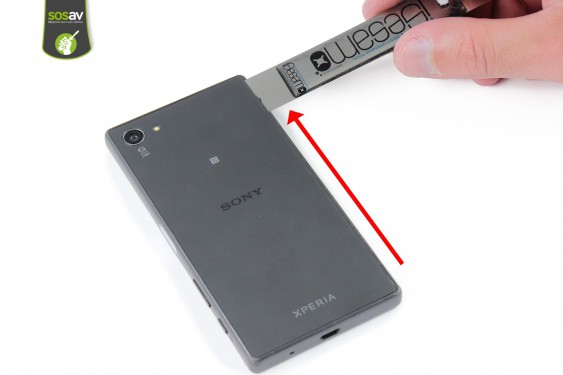 Guide photos remplacement ecran complet (lcd + tactile + châssis) Z5 compact (Etape 3 - image 2)