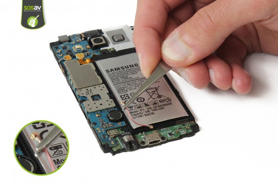 Guide photos remplacement câble d'interconnexion gsm Galaxy A3 (Etape 22 - image 2)