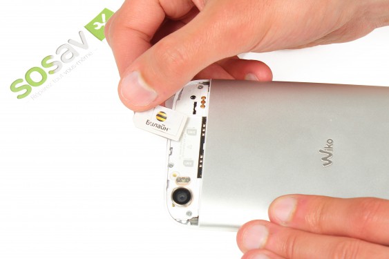 Guide photos remplacement ensemble du bas Wiko Darkside (Etape 3 - image 3)