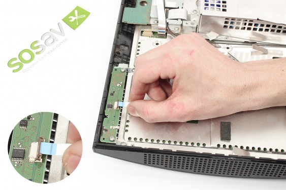 Guide photos remplacement pile de mémoire Playstation 3 Fat (Etape 14 - image 2)