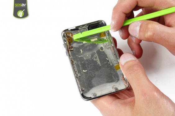 Guide photos remplacement nappe bouton power et volume iPod Touch 3e Gen (Etape 20 - image 2)