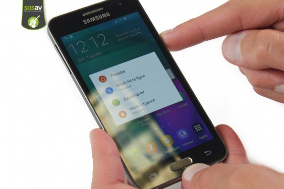 Guide photos remplacement haut-parleur interne  Galaxy A3 (Etape 1 - image 1)