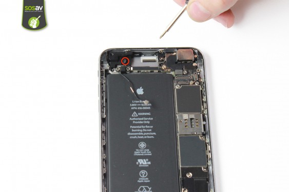 Guide photos remplacement antenne wifi iPhone 6S Plus (Etape 17 - image 1)