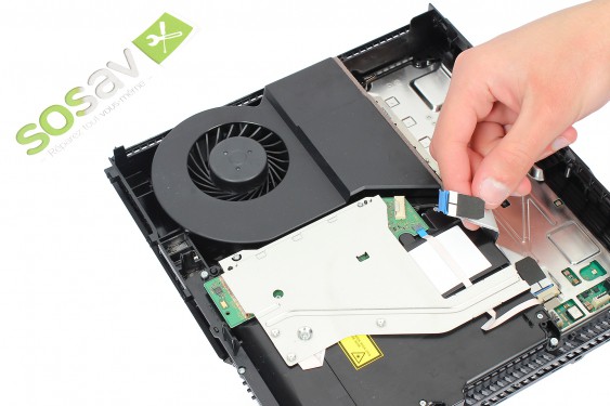 Guide photos remplacement nappe de liaison du lecteur blu-ray Playstation 4 (Etape 13 - image 3)