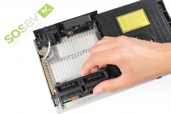 Guide photos remplacement ventilateur Playstation 2 Fat (Etape 3 - image 3)