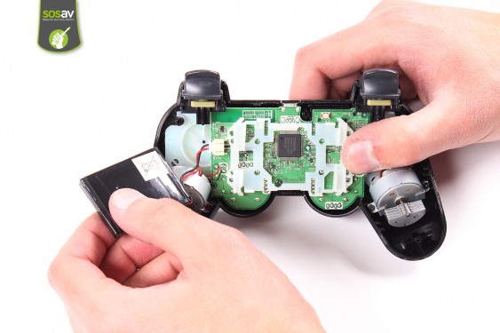 Guide photos remplacement nappe des boutons et de la flèche directionnelle Manette Dualshock 3 (Modèle Sixaxis) (Etape 3 - image 2)