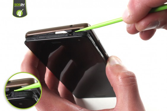 Guide photos remplacement câble d'interconnexion Wiko U Feel Lite (Etape 2 - image 2)