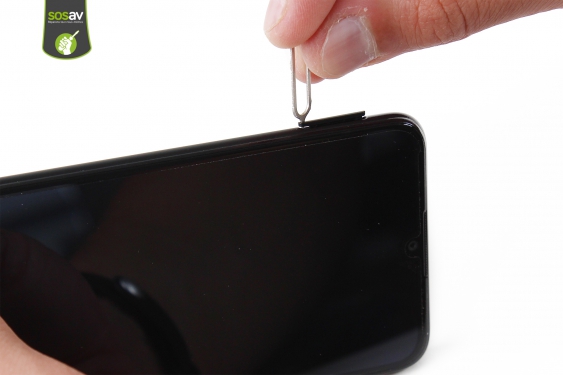 Guide photos remplacement ecran Huawei Y6 2019 (Etape 2 - image 2)