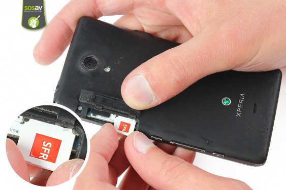 Guide photos remplacement coque arrière Xperia T (Etape 3 - image 1)