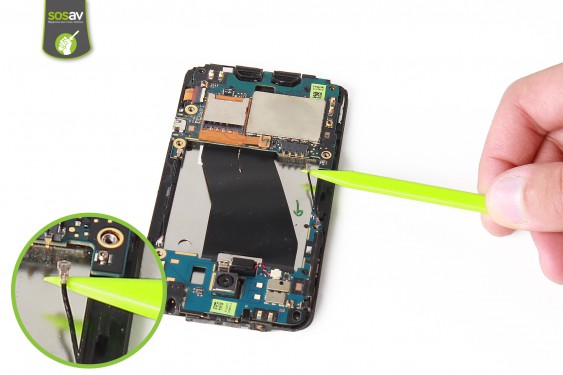 Guide photos remplacement câble d'interconnexion wifi HTC Titan (Etape 8 - image 4)