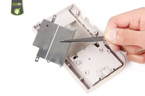 Guide photos remplacement blindage métallique du logement cartouche Game Boy (Etape 10 - image 2)