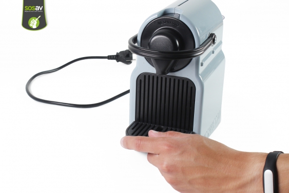 Guide photos remplacement tiroir à marc Machine à café Nespresso (Etape 1 - image 1)