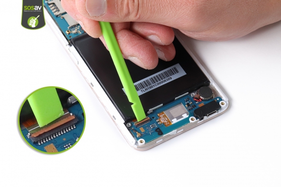 Guide photos remplacement connecteur de charge Wiko Upulse Lite (Etape 10 - image 2)