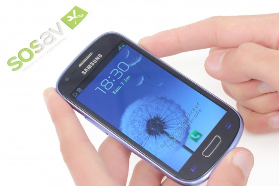 Guide photos remplacement camera avant Samsung Galaxy S3 mini (Etape 1 - image 1)