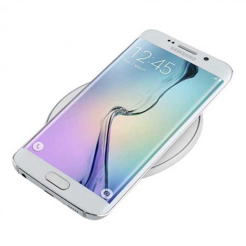 Station de charge QI avec contour lumineux